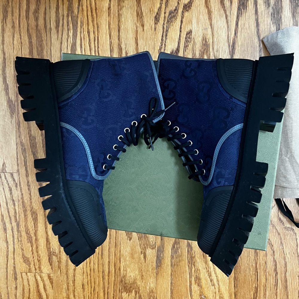 Gucci Maxi GG Lace Up Men Boots SIZE 9